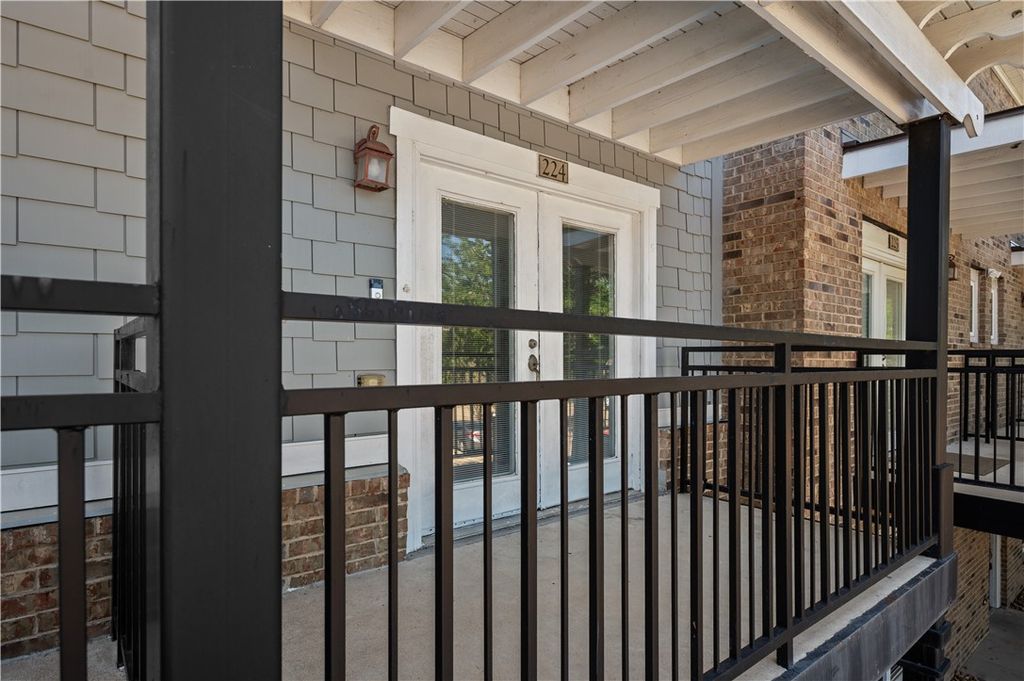 1725 Harvey Mitchell Parkway S 224, College Station, TX 77840 — photo 3