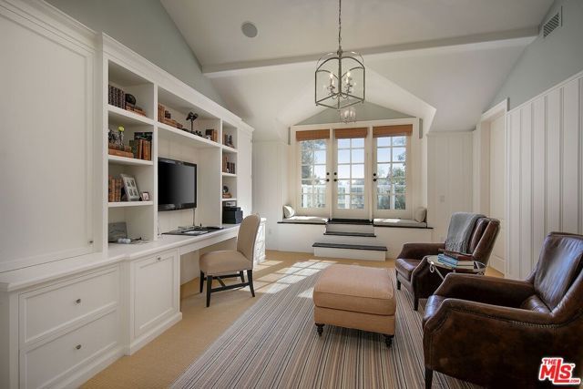 655 N Faring Road, Los Angeles, CA 90077