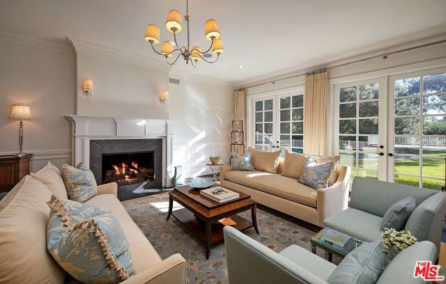 655 N Faring Road, Los Angeles, CA 90077