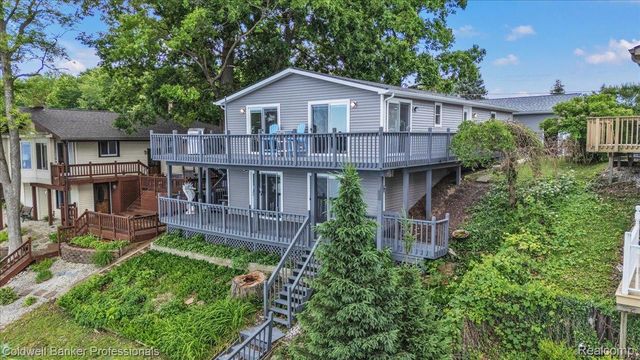 3782 S Shore Drive, Elba Township, MI 48446