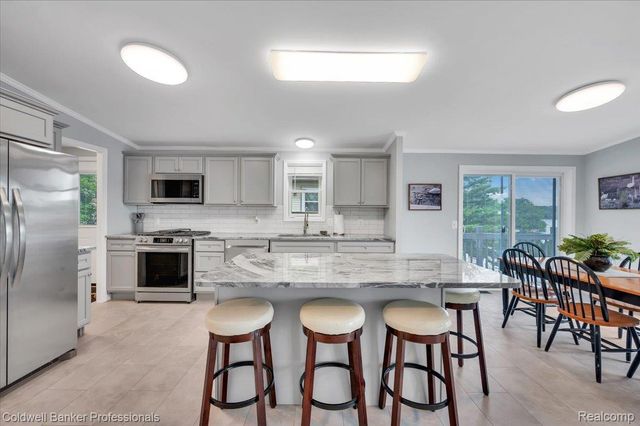 3782 S Shore Drive, Elba Township, MI 48446