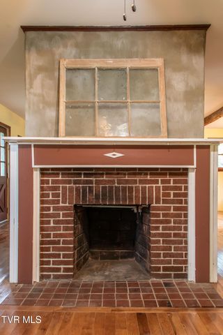 26528 Shortsville Rd Road, Abingdon, VA 24210