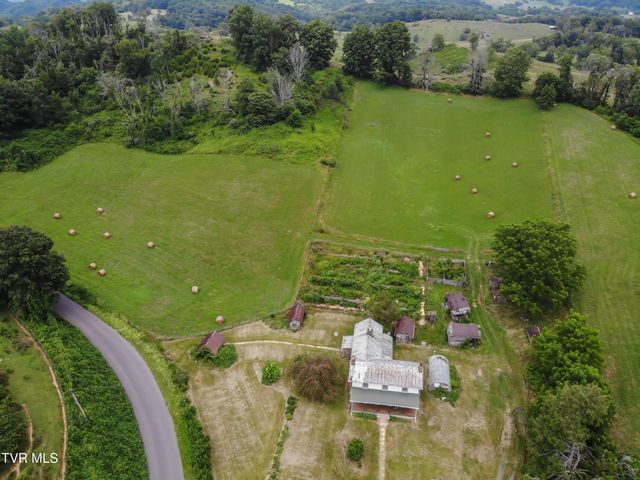 26528 Shortsville Rd Road, Abingdon, VA 24210