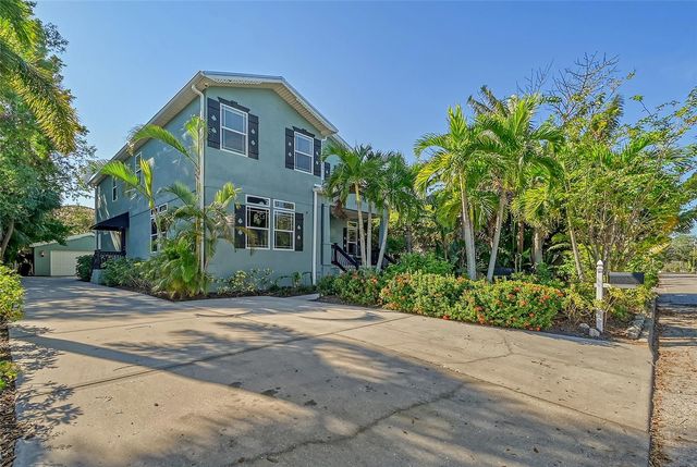 1732 HILLVIEW STREET, Sarasota, FL 34239