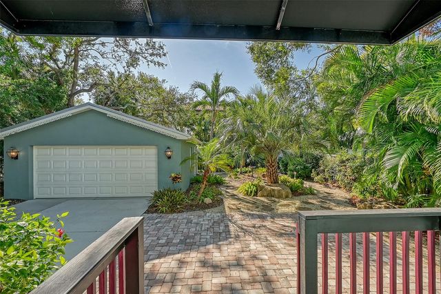 1732 HILLVIEW STREET, Sarasota, FL 34239