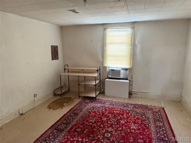 620 E College Street, Troy, MO 63379