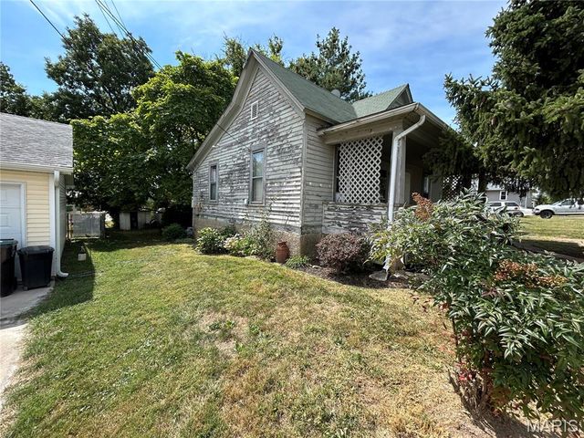 620 E College Street, Troy, MO 63379