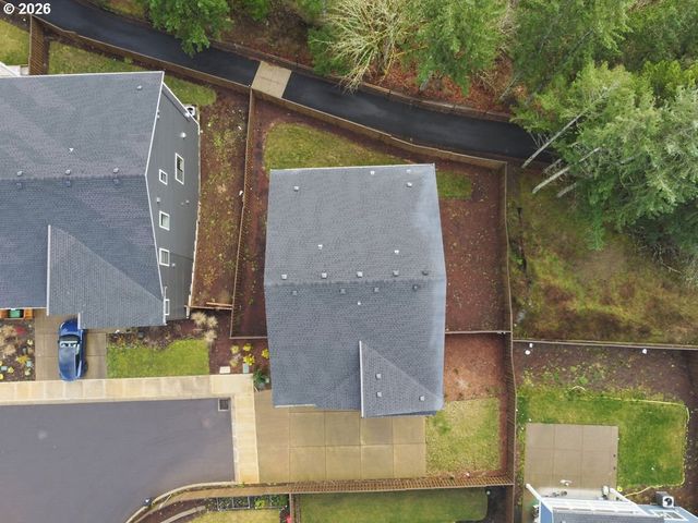 7741 Nw LADYBUG Pl, Portland, OR 97229