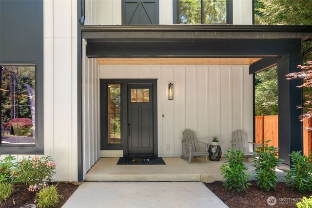 13003 NE 88th Street, Kirkland, WA 98033