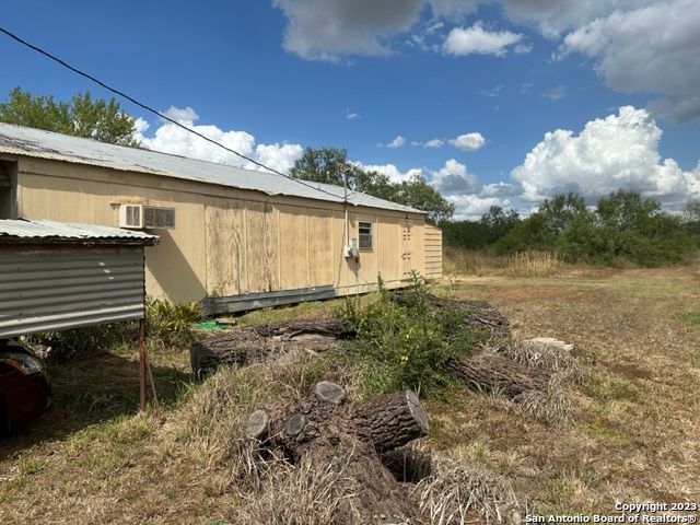 791 S HWY 16, Jourdanton, TX 78026