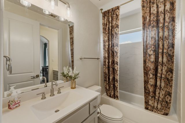 2012 Gathering Trail, Argyle, TX 76226