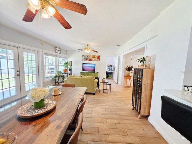 7211 12TH AVENUE N, St Petersburg, FL 33710