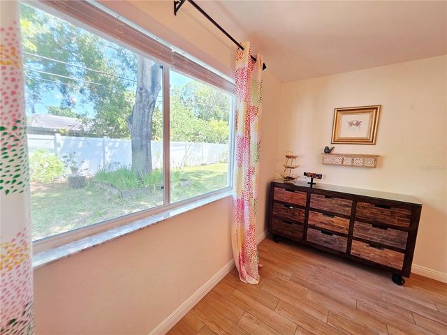 7211 12TH AVENUE N, St Petersburg, FL 33710