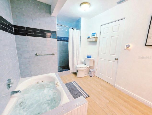 7211 12TH AVENUE N, St Petersburg, FL 33710