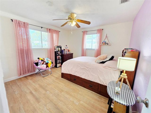 7211 12TH AVENUE N, St Petersburg, FL 33710