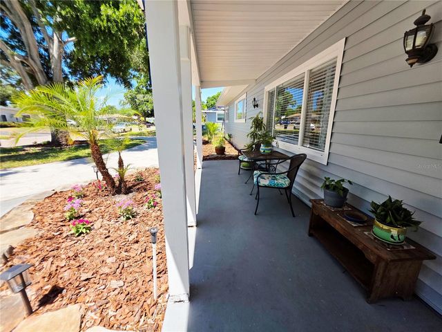 7211 12TH AVENUE N, St Petersburg, FL 33710