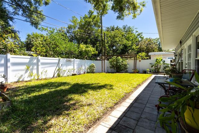 7211 12TH AVENUE N, St Petersburg, FL 33710