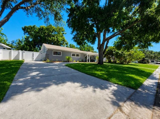 7211 12TH AVENUE N, St Petersburg, FL 33710