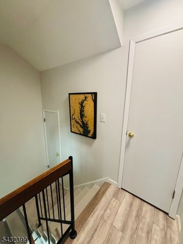 119 Wimbledon Sq, Washington Twp., NJ 07840