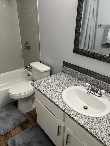 5603 Harvest Hill Road 2003, Dallas, TX 75230