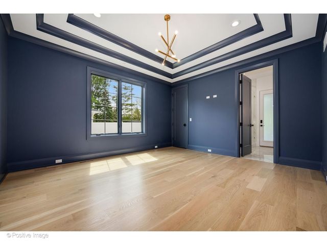 1851 Oakwood Road, Northbrook, IL 60062
