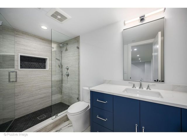 1851 Oakwood Road, Northbrook, IL 60062