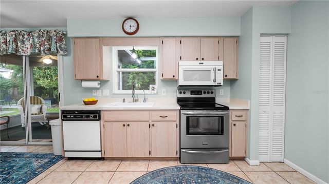 4954 PLEASANT HOLLOW TRAIL, Lakeland, FL 33811