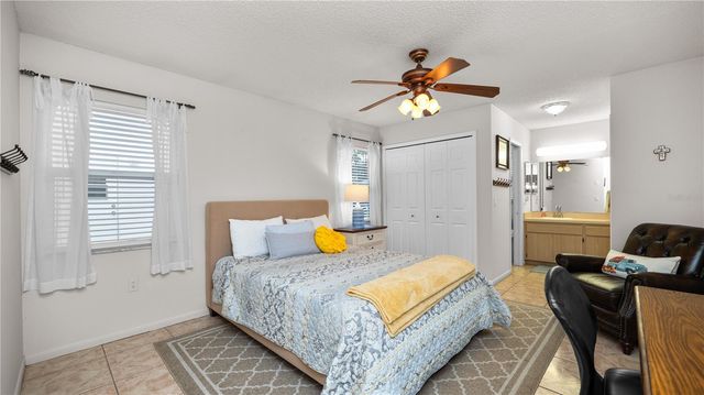 4954 PLEASANT HOLLOW TRAIL, Lakeland, FL 33811