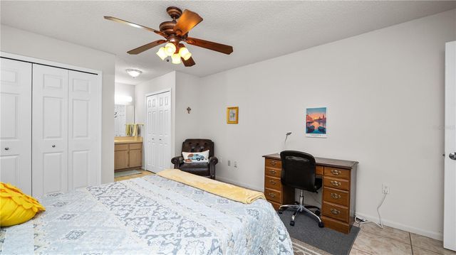 4954 PLEASANT HOLLOW TRAIL, Lakeland, FL 33811