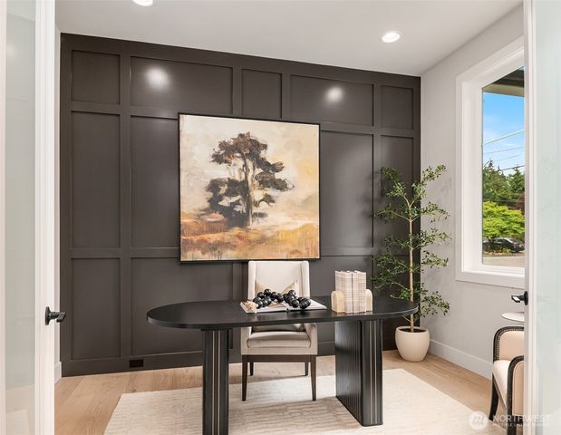 7020 139th Place NE, Redmond, WA 98052