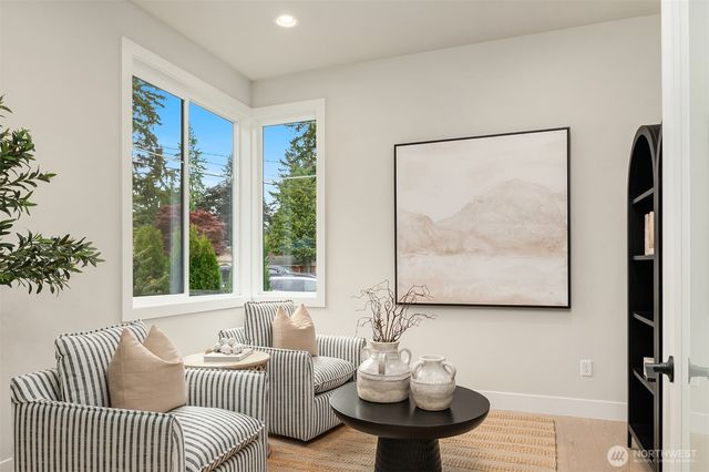 7020 139th Place NE, Redmond, WA 98052