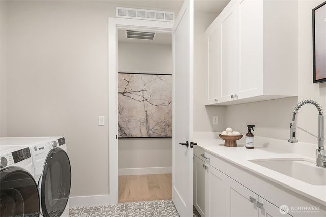 7020 139th Place NE, Redmond, WA 98052