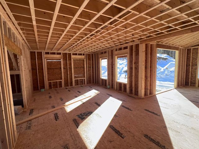 101A Seaverns Bridge Road, Merrimack, NH 03054