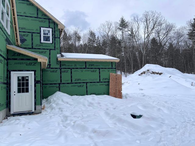 101A Seaverns Bridge Road, Merrimack, NH 03054