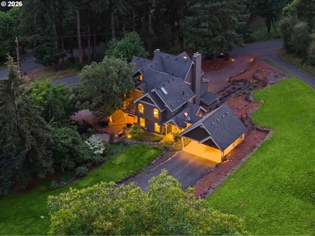21250 S WISTERIA Rd, West Linn, OR 97068