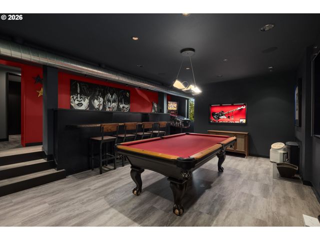 21250 S WISTERIA Rd, West Linn, OR 97068