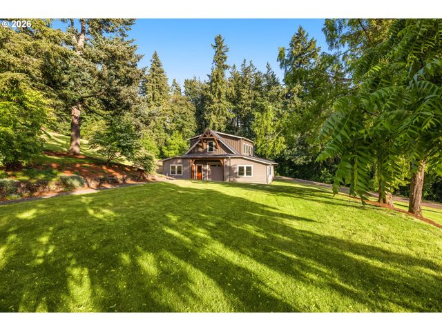 21250 S WISTERIA Rd, West Linn, OR 97068