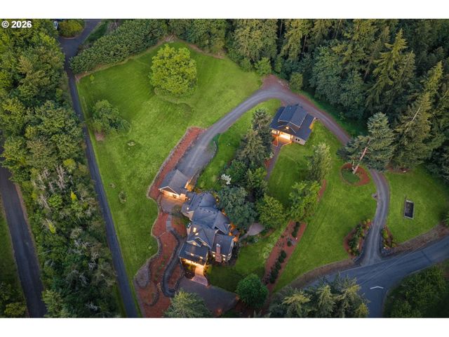 21250 S WISTERIA Rd, West Linn, OR 97068