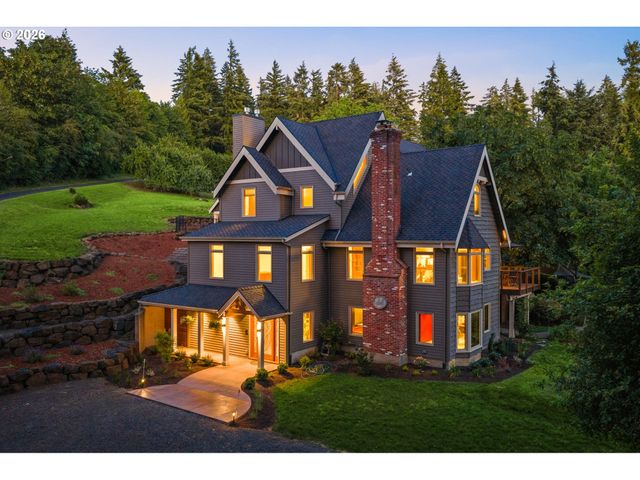 21250 S WISTERIA Rd, West Linn, OR 97068
