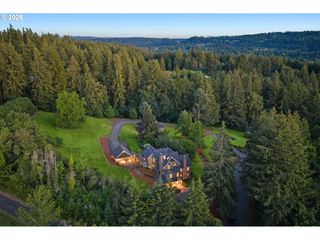 21250 S WISTERIA Rd, West Linn, OR 97068