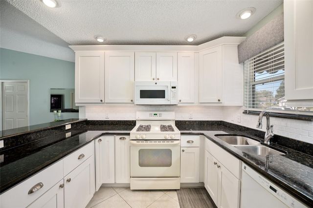 1565 LAKEWOOD DRIVE, The Villages, FL 32162