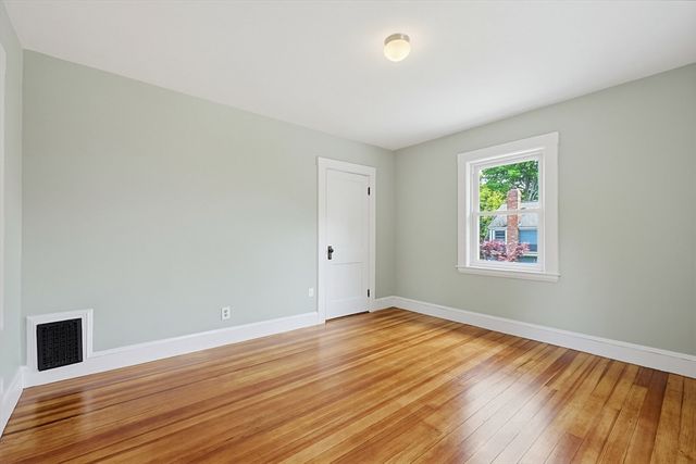 10 Water Street, Natick, MA 01760