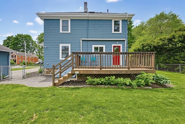10 Water Street, Natick, MA 01760