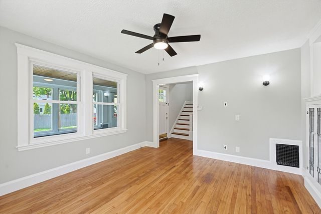 10 Water Street, Natick, MA 01760