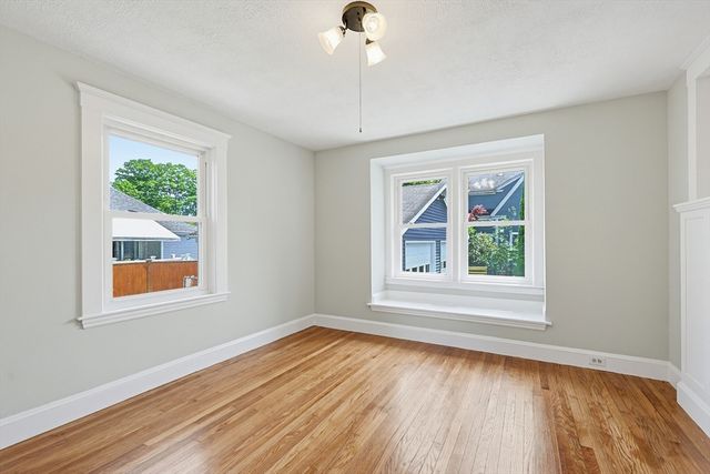 10 Water Street, Natick, MA 01760