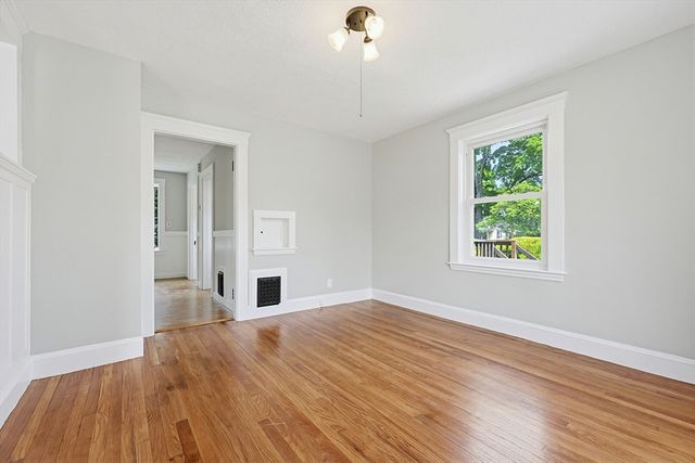 10 Water Street, Natick, MA 01760