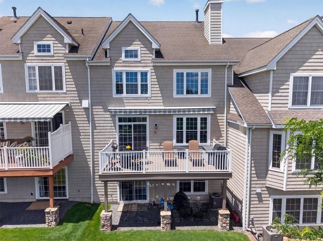 38 Pinehurst Circle, Monroe, NY 10950