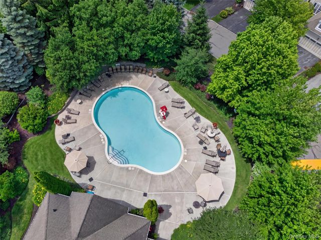 38 Pinehurst Circle, Monroe, NY 10950