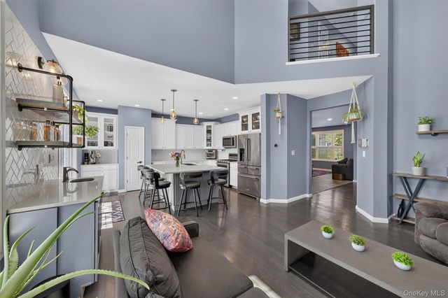 38 Pinehurst Circle, Monroe, NY 10950