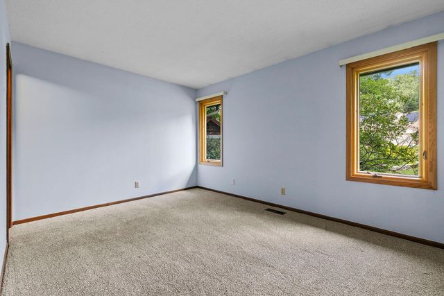 10302 Toledo Circle, Bloomington, MN 55437